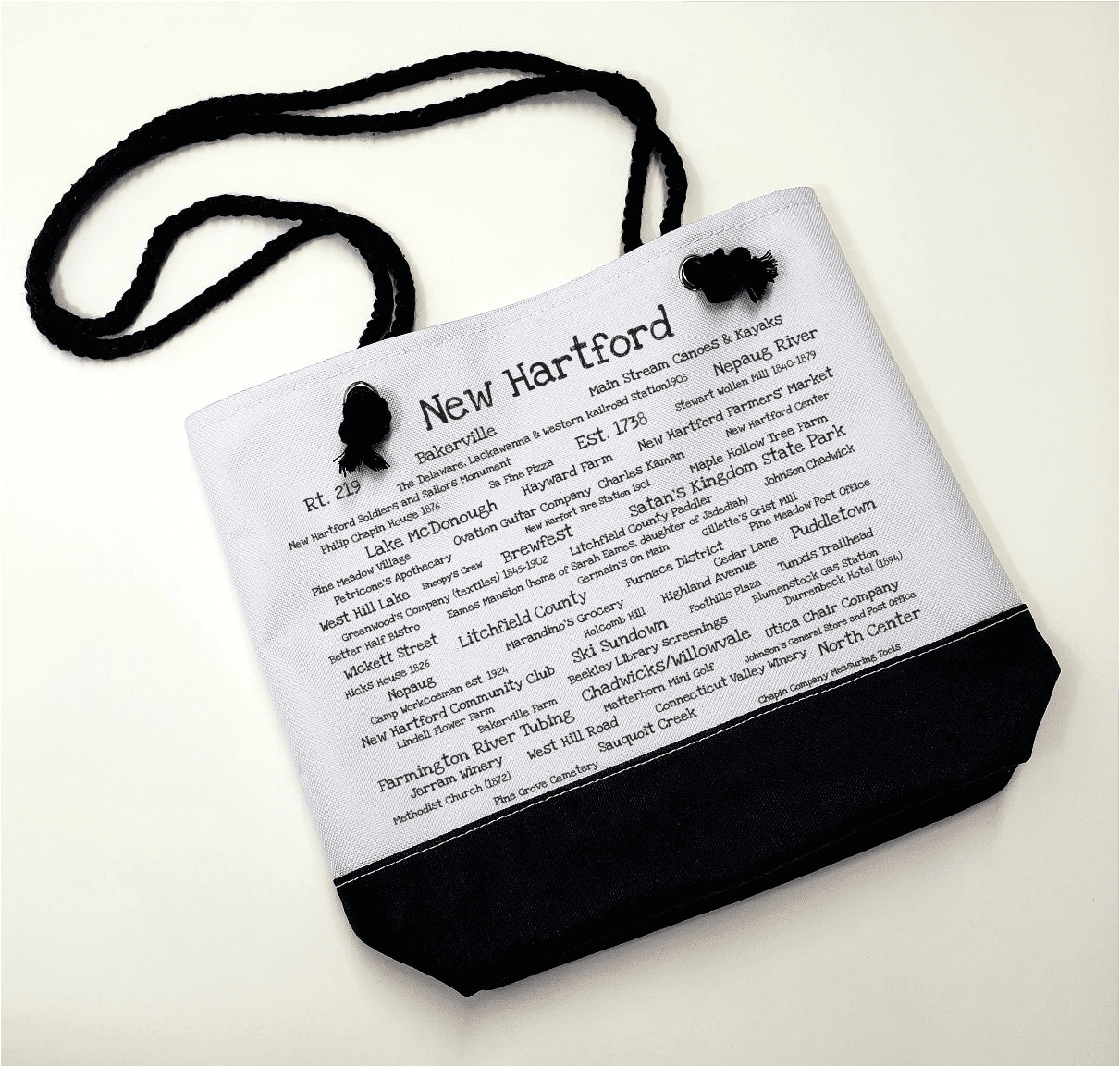 A bag with the words " new hartford ".